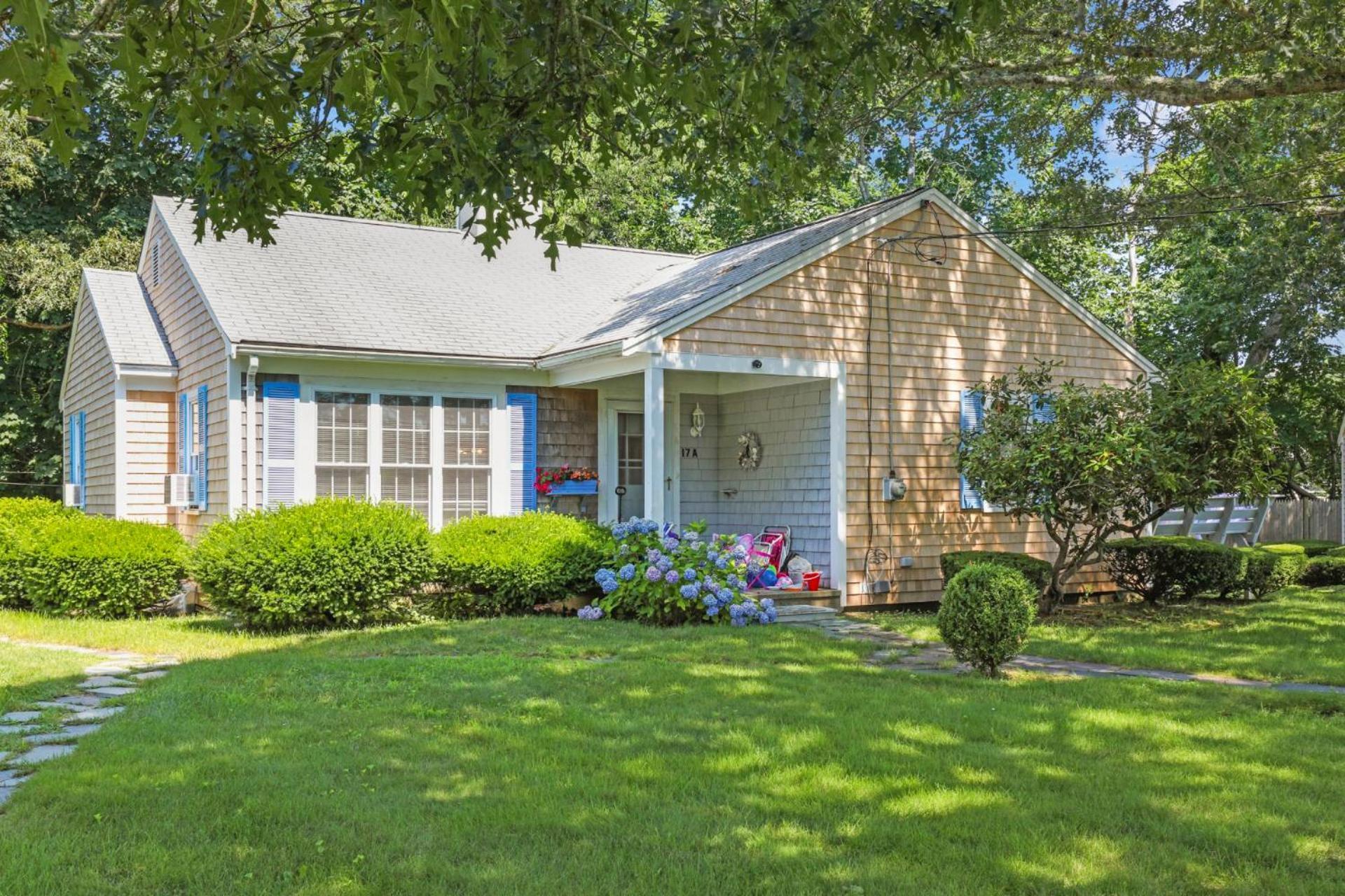 Cottages At Captain Gosnold Village Hyannis Exterior photo